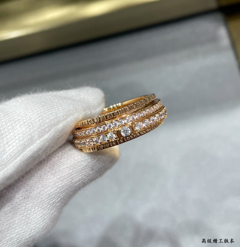 PIAGET